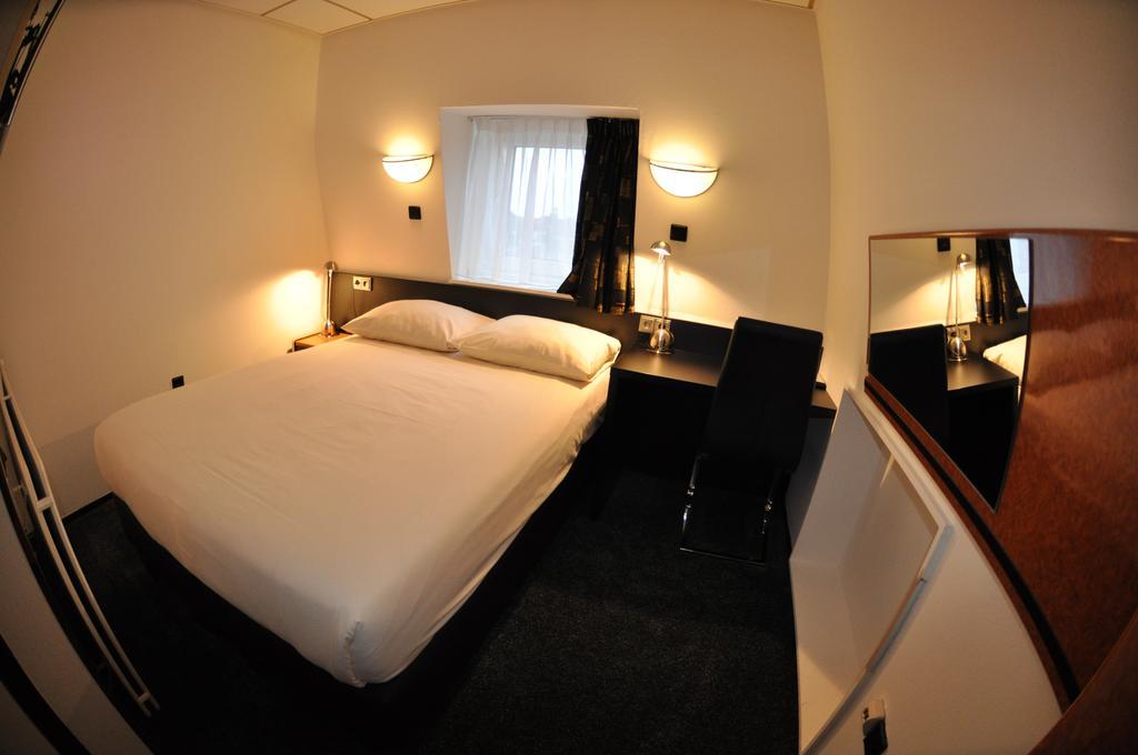 Budget Hotel Le Beau Rivage Middelburg Room photo